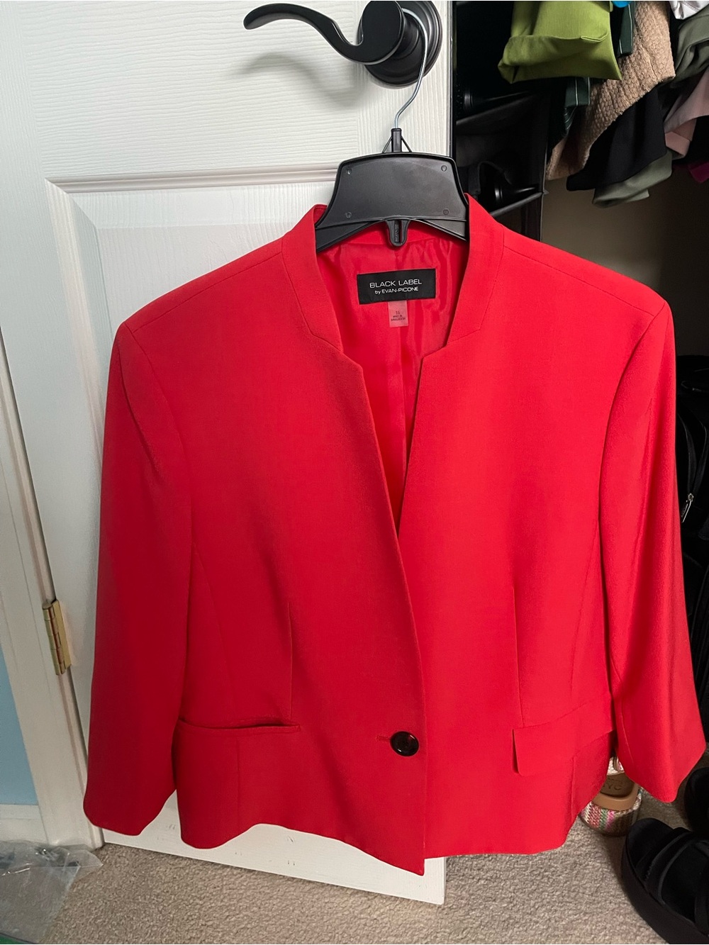 Black Label by Evan Picone Red Collarless Blazer
